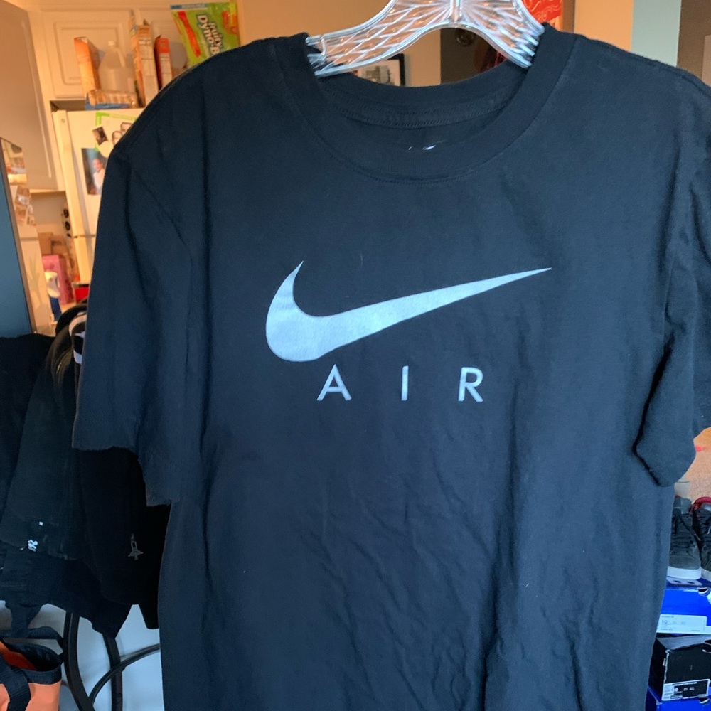 Nike men’s t shirt